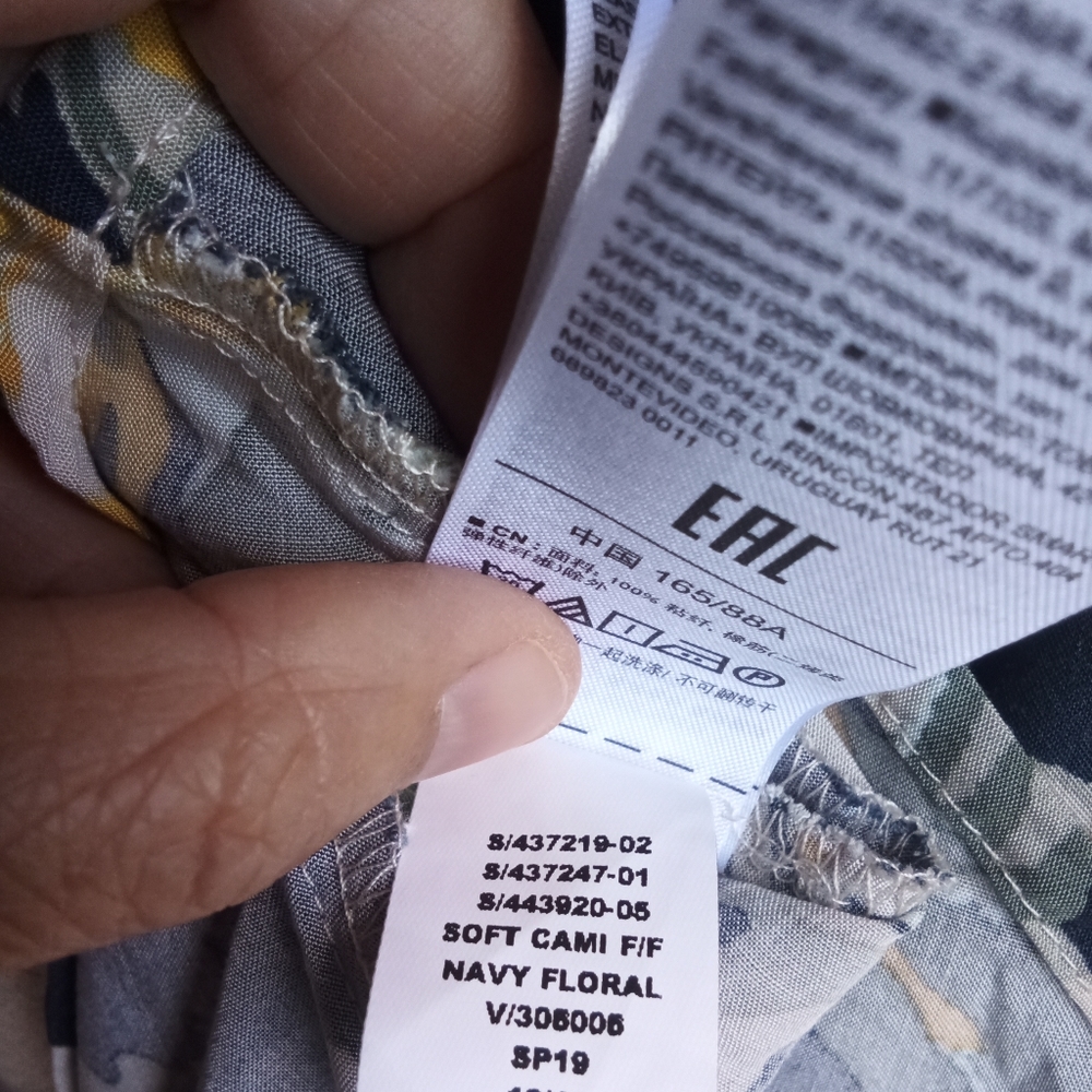 GAP Floral Print Sleeveless Dress with Back Smocking. - Picture 8 of 11